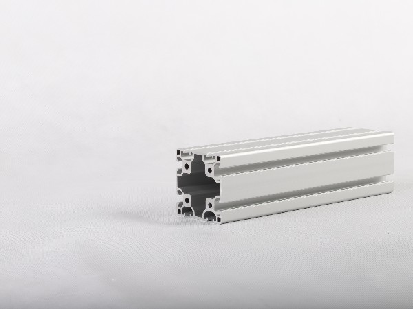 工業(yè)鋁型材廠家，是這樣加工出8080鋁型材的